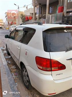 Toyota Ipsum